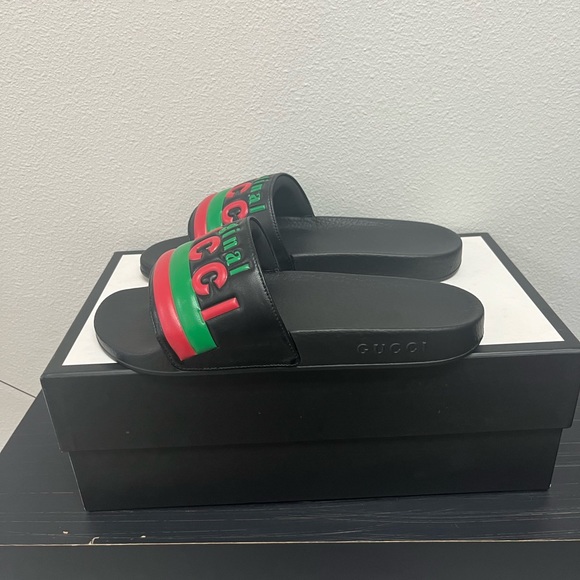 Gucci Slides - Picture 4 of 5